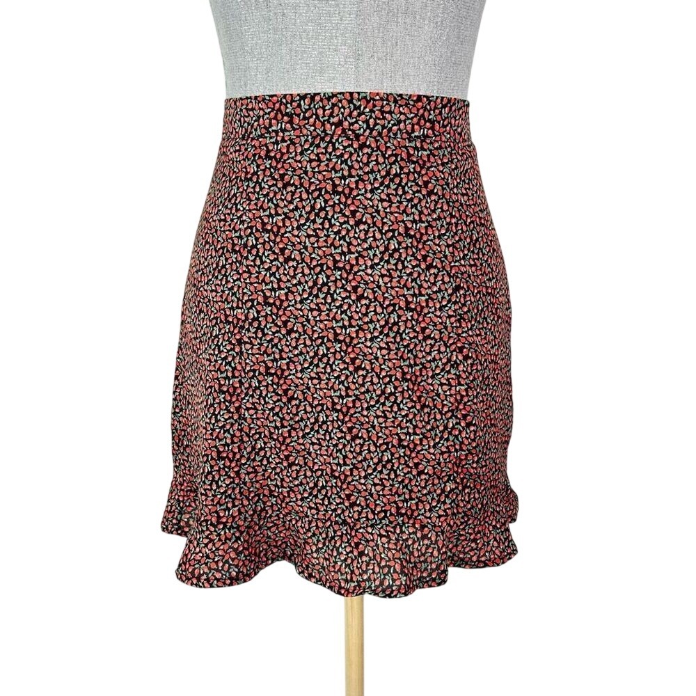 Lulus Skirt Women's Small Ruffle Hem High Waist Mini Berry Print Black Red Green